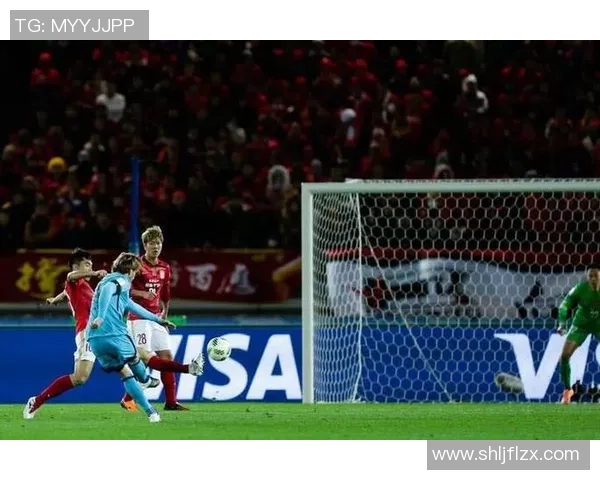 巴塞罗那与广州恒大争夺世俱杯决赛席位的激烈半决赛对决