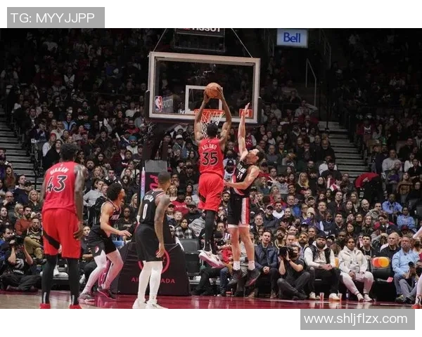 2018年季后赛首战骑士与猛龙激战四节精彩瞬间回顾