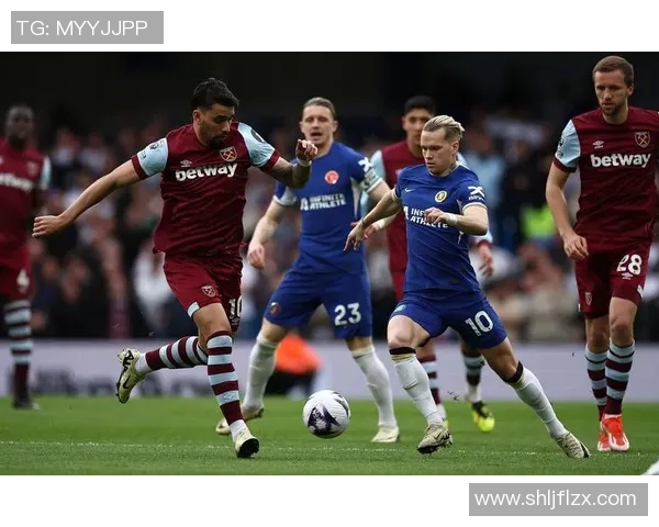 英超第37轮西汉姆主场迎战南安普敦争夺关键三分之战